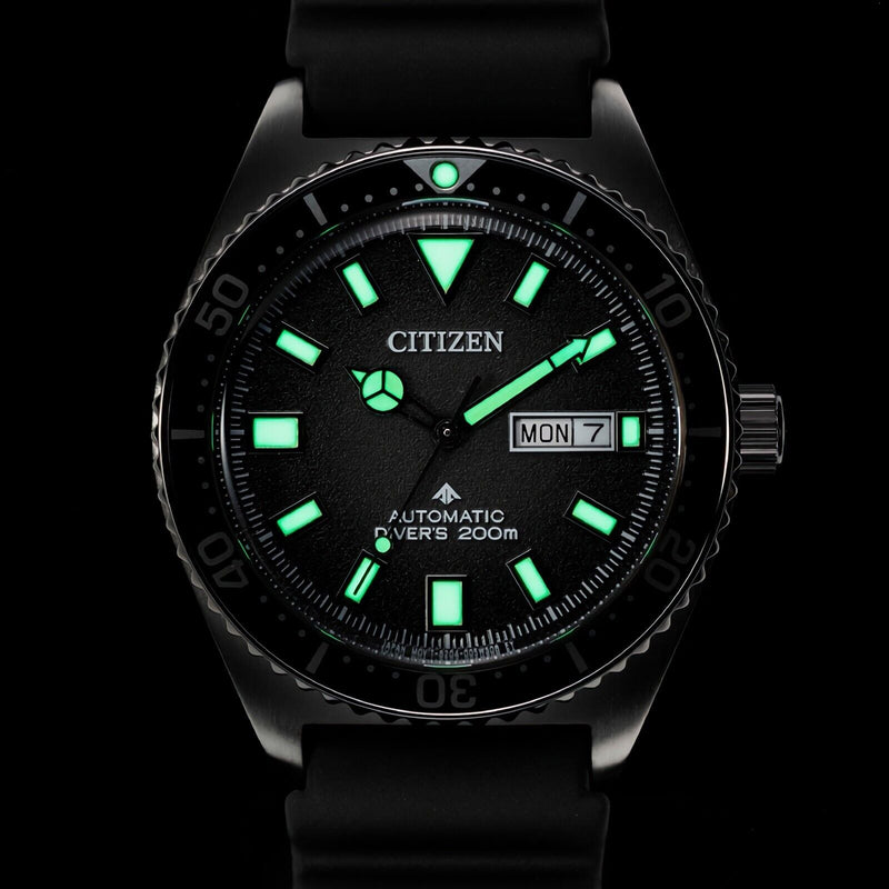 Citizen Promaster NY0120-01E Automatic Black Dial Day Date Display Diver Watch